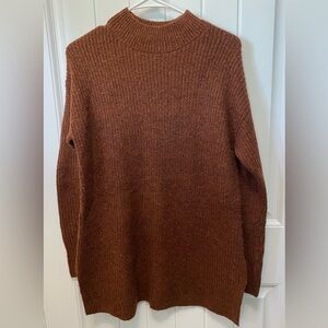 Old Navy Cozy Tunic in Rust. Size Small. NWT.